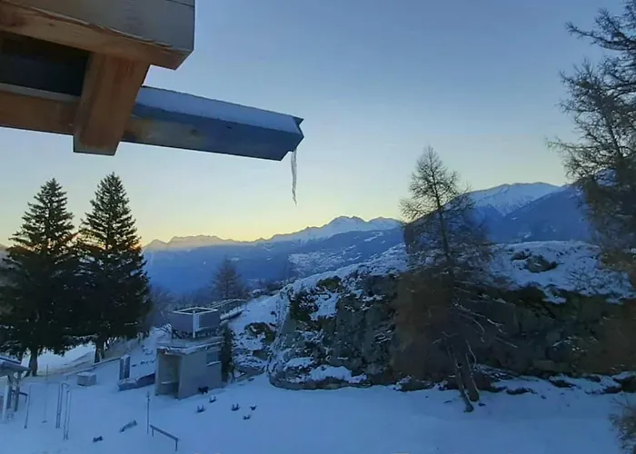 Alpenparadies Holiday home Gampel-Bratsch